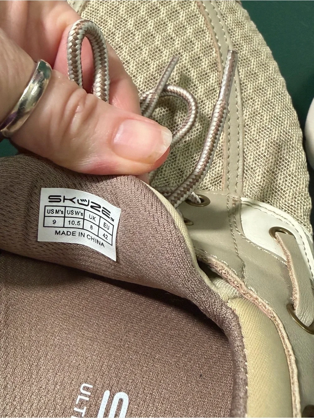 Skuze lightweight beige